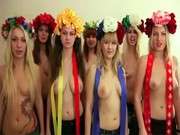 Femen видео стрептиз